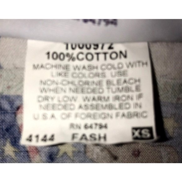 Santa I Believe Christmas Snowman Bear Gingerbread Star Scrub Peaches XS Women - Picture 4 of 11